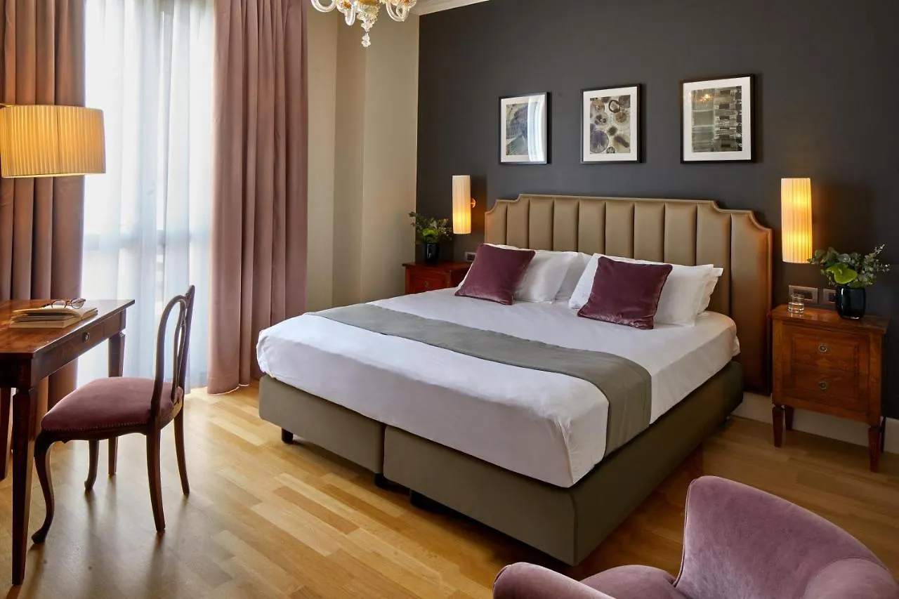 *****  Hotel Villa Del Sogno Gardone Riviera Italy