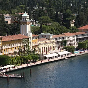 Grand Gardone Отель