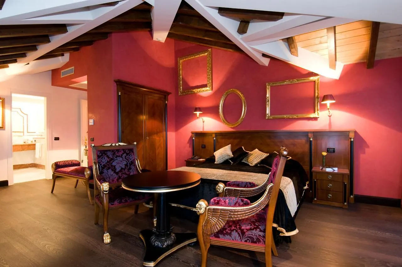 Hotel Villa Del Sogno Gardone Riviera 5*,  Italy